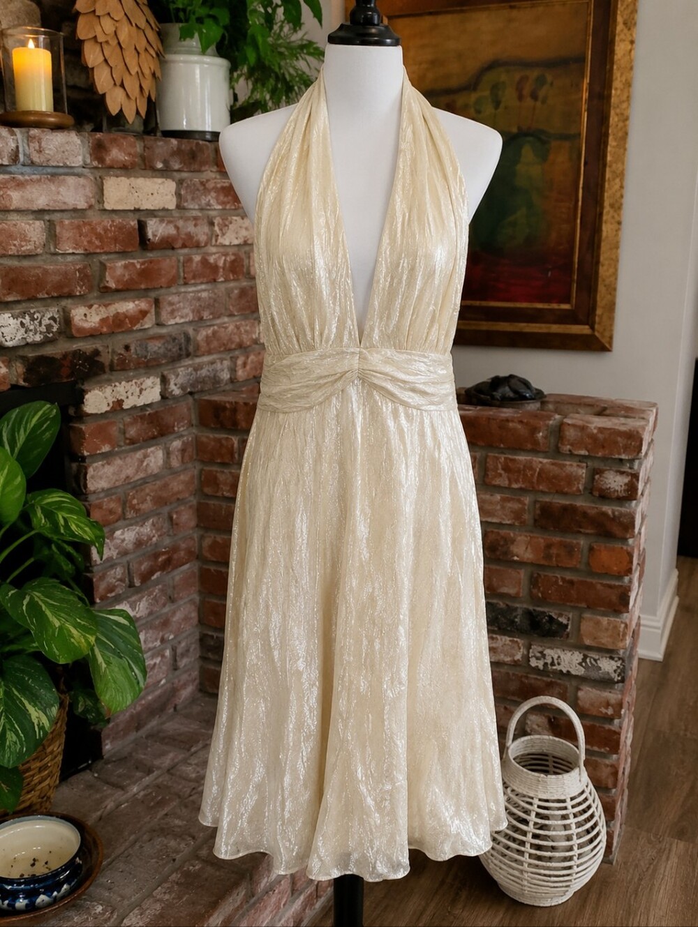 David Meister Silk Blend Halter Dress Cream Metallic Cocktail Wedding Guest